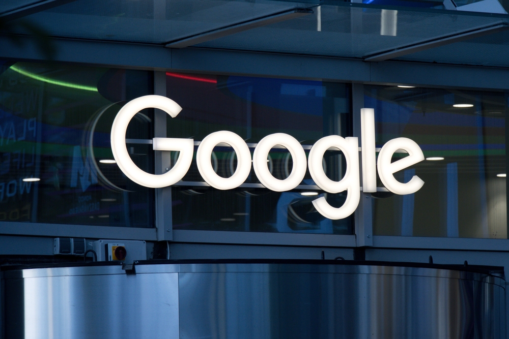 Alphabet anuncia venda de US$ 80 bilhões em ações para expandir infraestrutura de IA